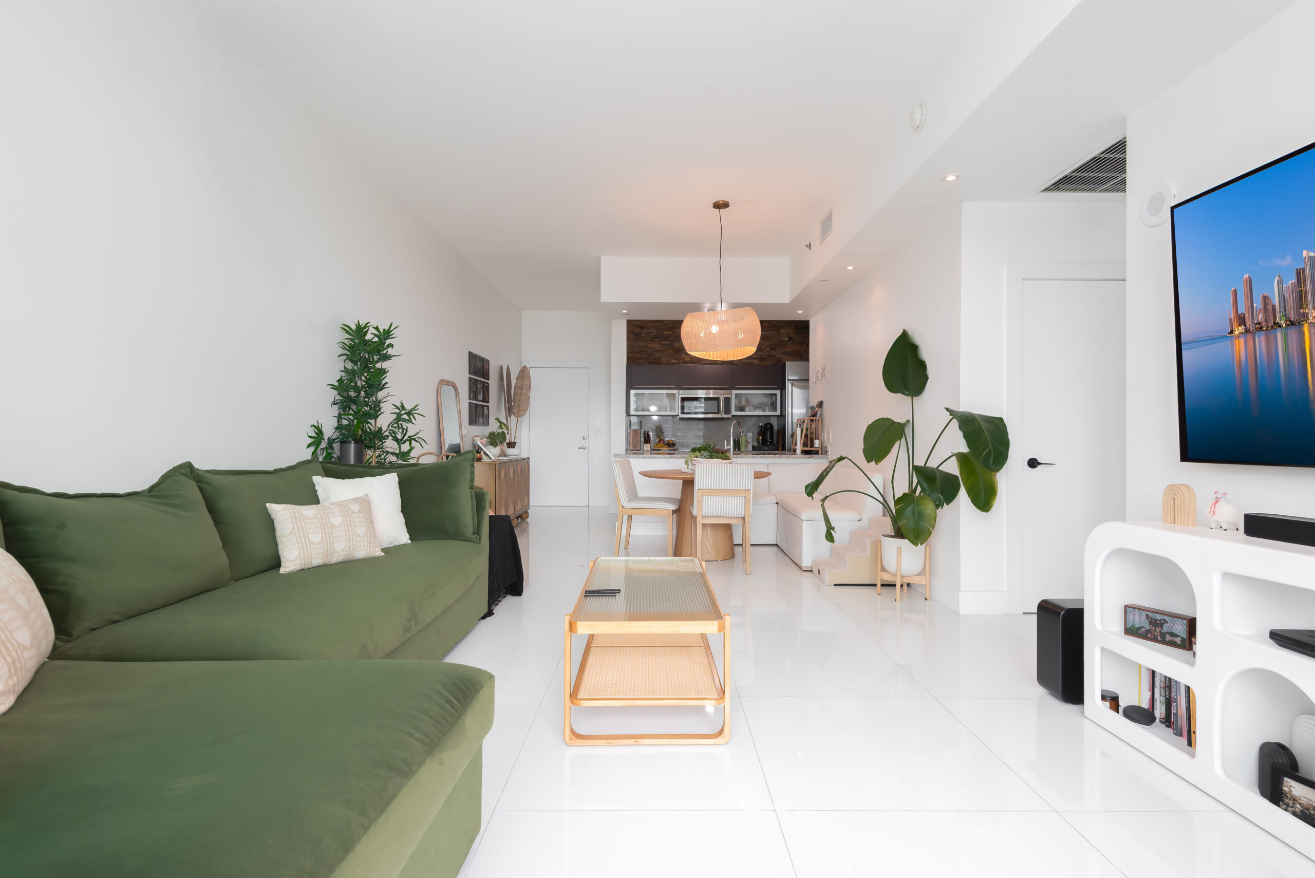 For Sale Plaza-Brickell-950-4701